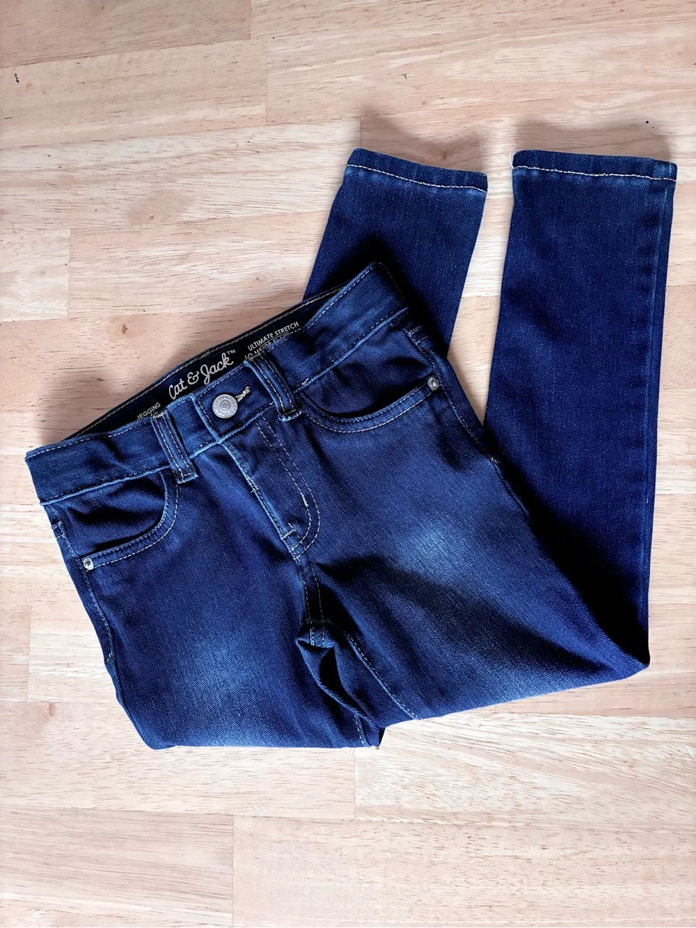 Five Pairs of Toddler Girl 4T Blue Denim Jeans - Dark, Medium and Light Wash